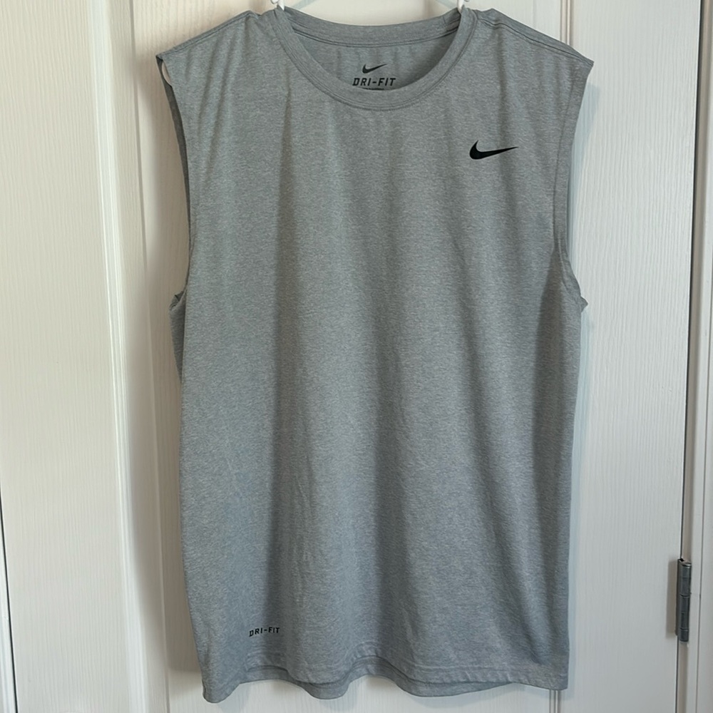 Men’s Nike Legend Sleeveless Dri-Fit Shirt